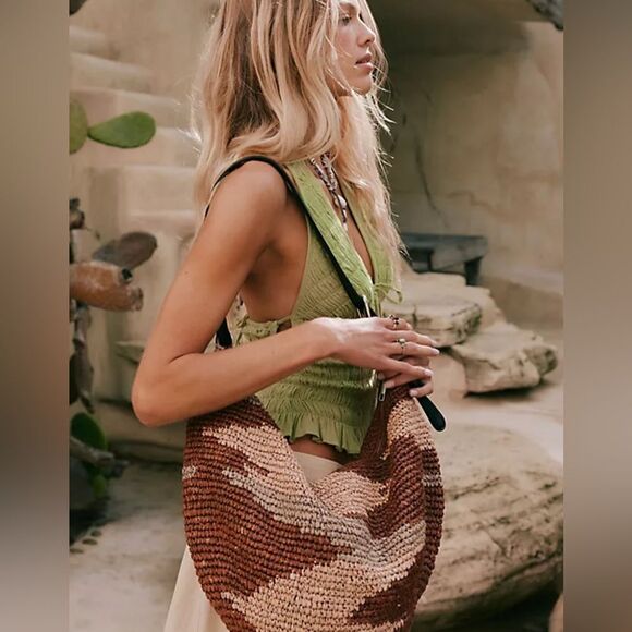 Free People Beige/Brown Slouchy Straw Tote(NWT) - Picture 2 of 8
